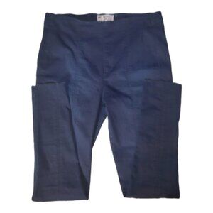 FREE people stretch straight leg Jean. Raw HEM. 30 × 27